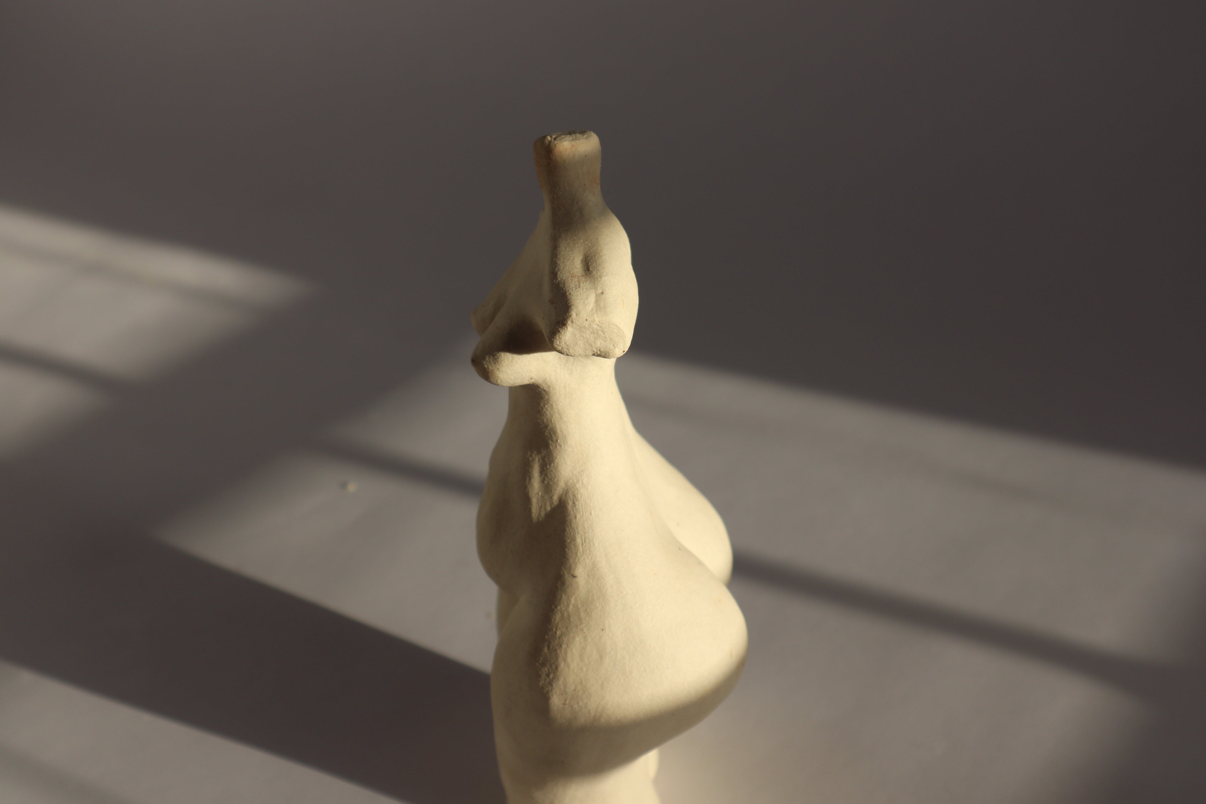 Figure, 02